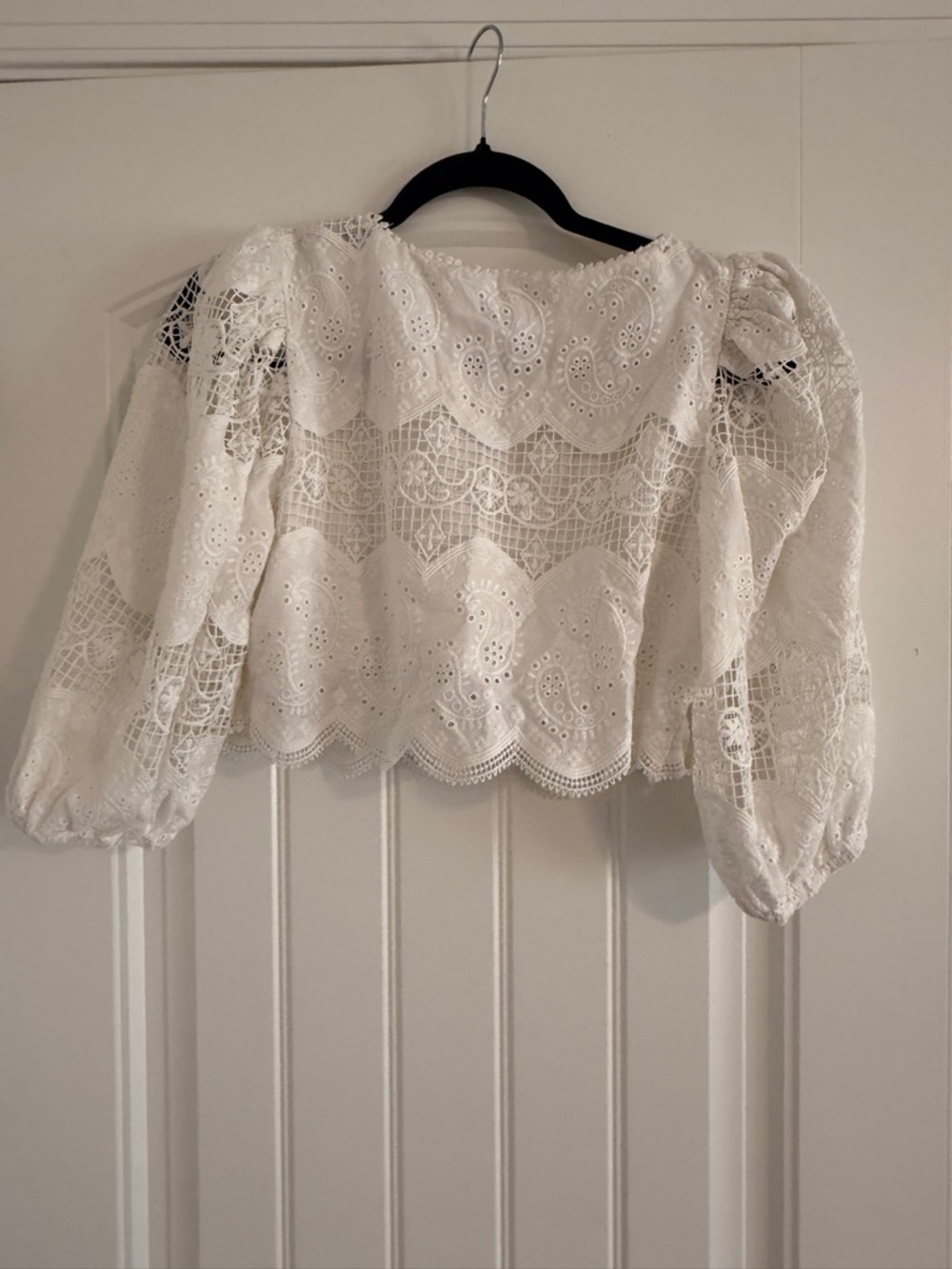 Rahi White Lace Crop Top Boho Eyelet Embroidered Puff Sleeve Festival Blouse - Picture 4 of 4